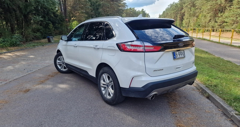 Ford EDGE cena 94000 przebieg: 38000, rok produkcji 2019 z Czempiń małe 121